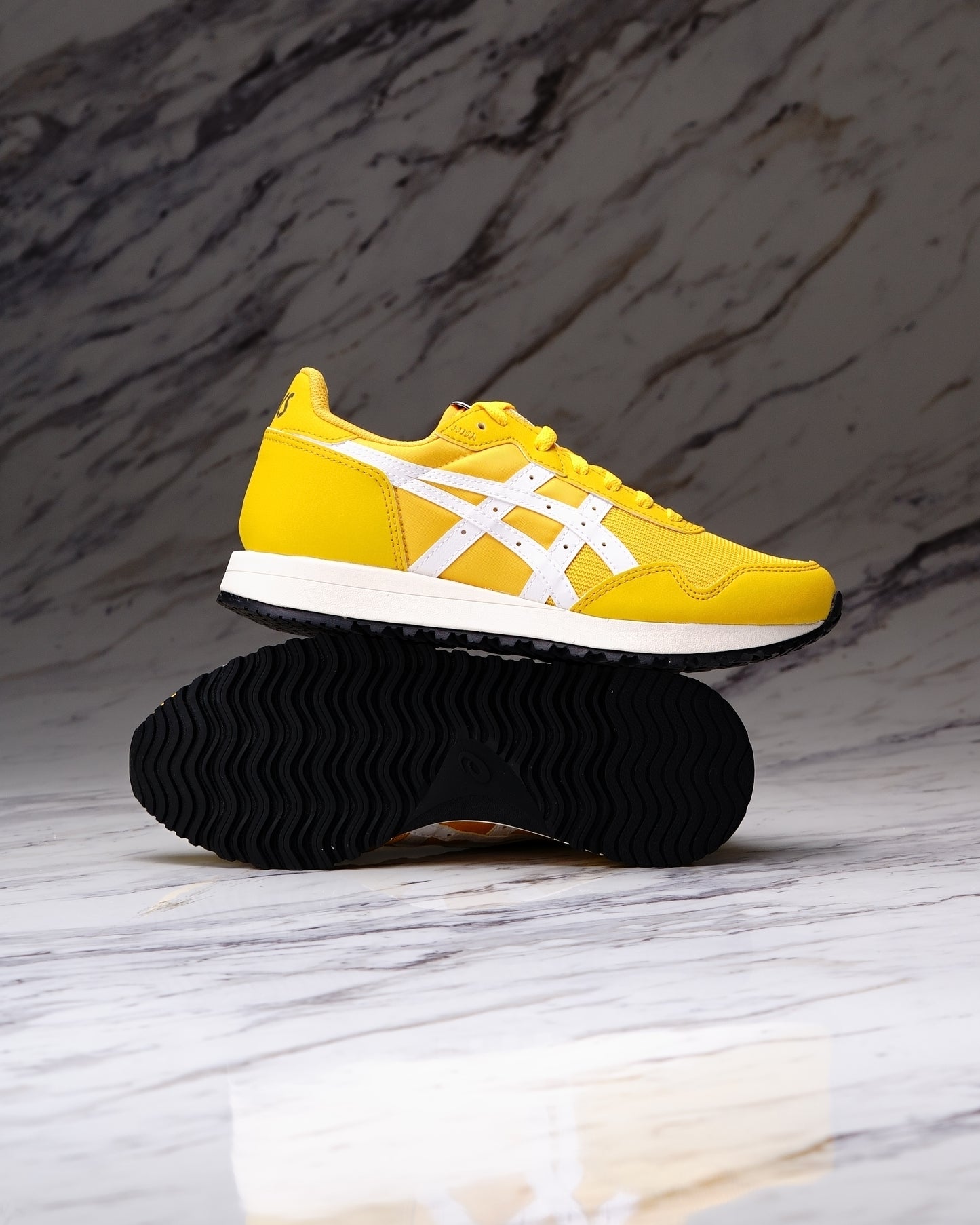 ASICS Women Tiger Runner II