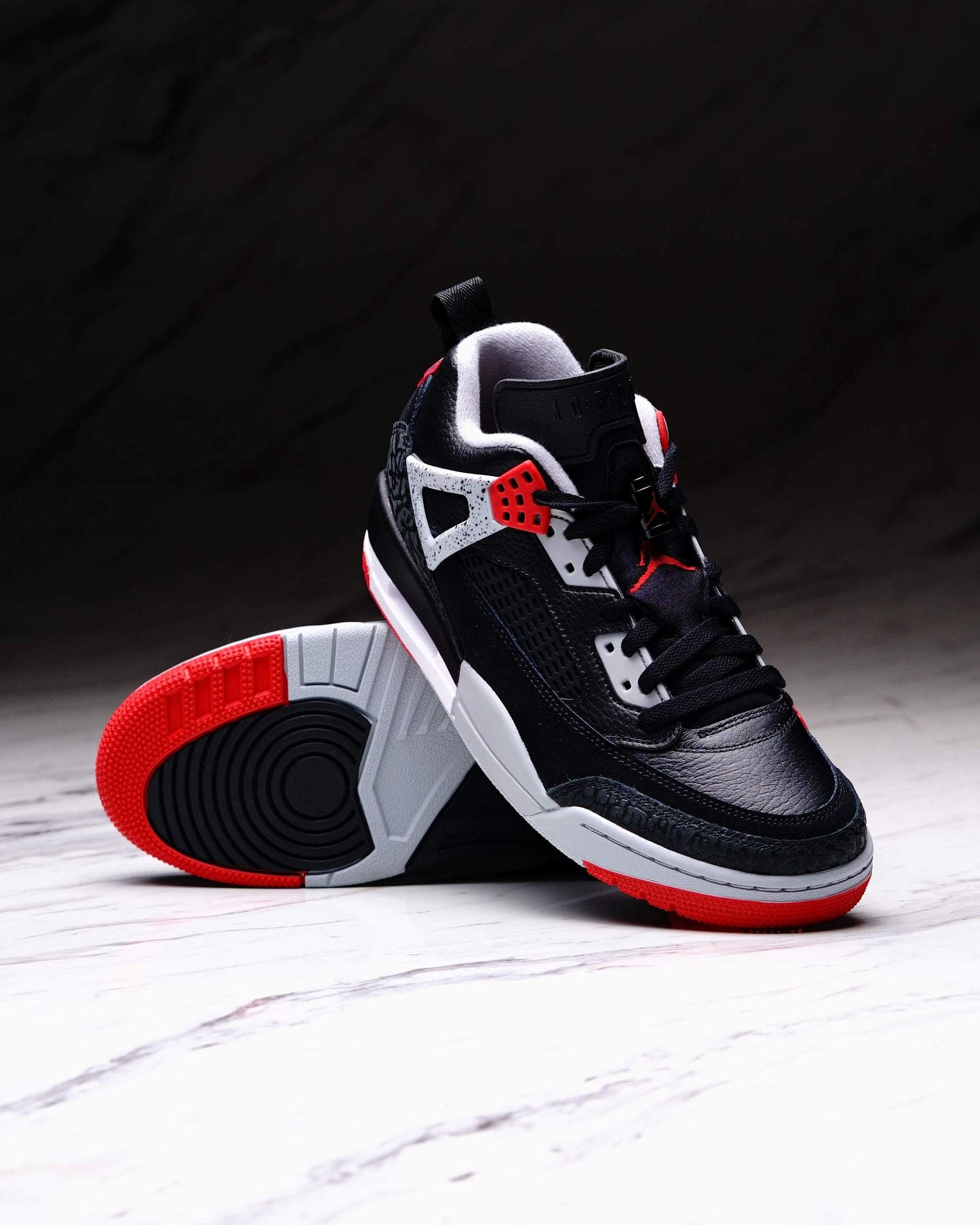 JORDAN SPIZIKE LOW Black Cement