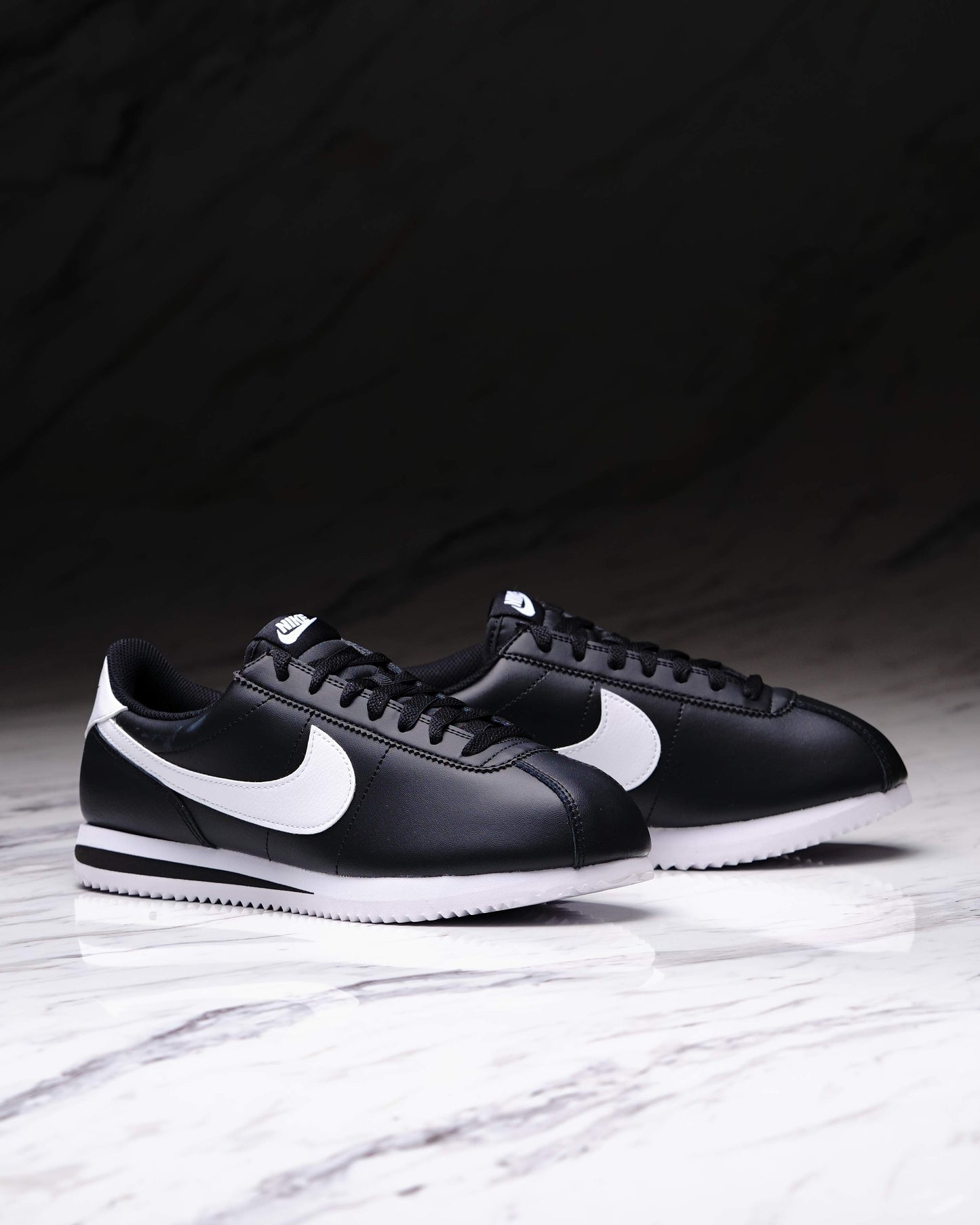 NIKE CORTEZ BLACK-WHITE