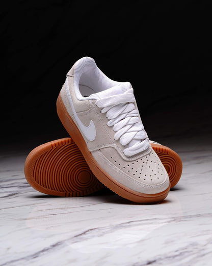 W NIKE COURT VISION LOW