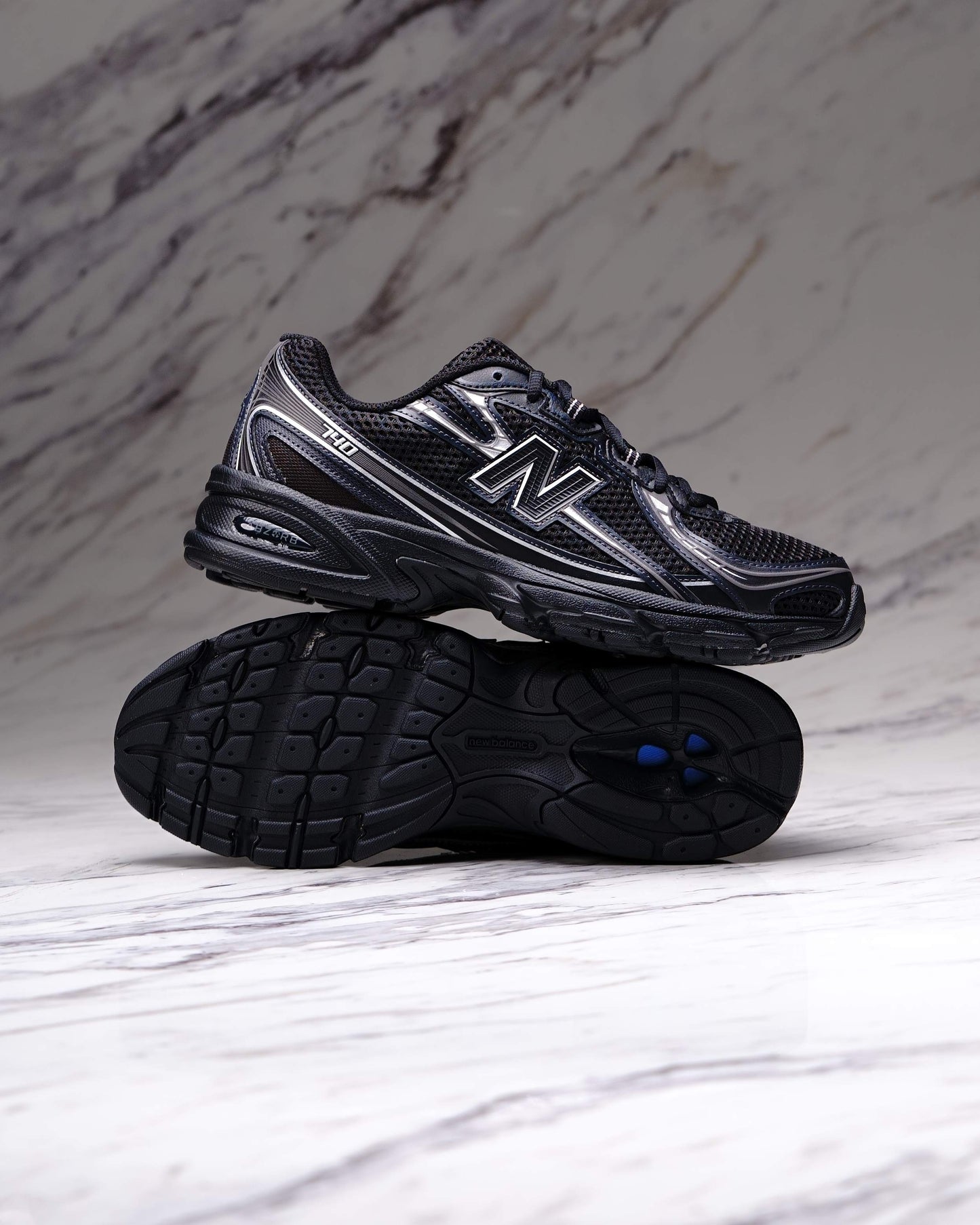 NEW BALANCE U740BM2