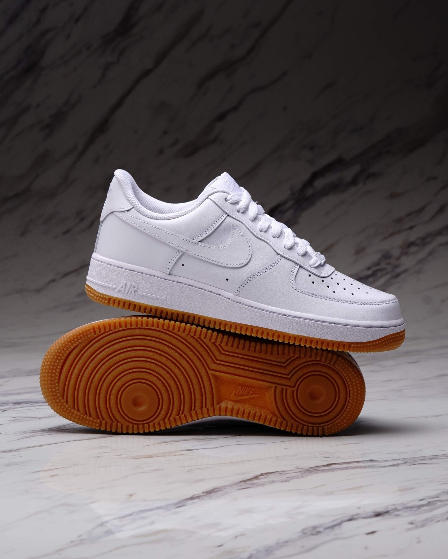 NIKE AIR FORCE 1 07 LE WG