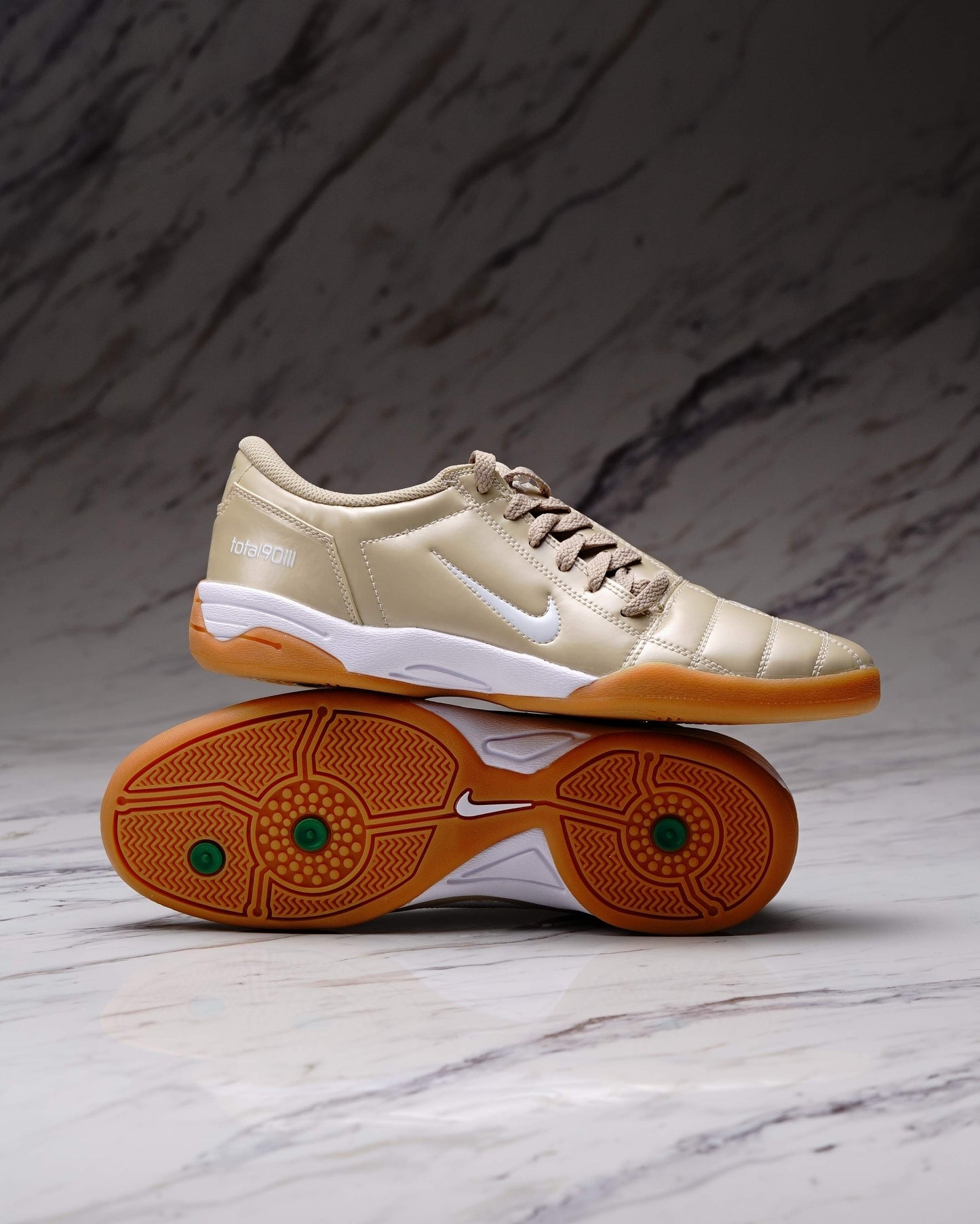 NIKE TOTAL 90 /DESERT KHAKI