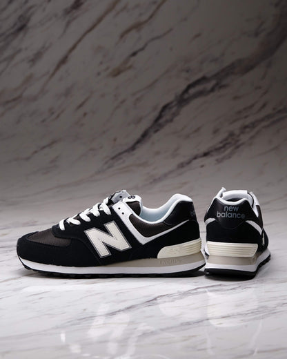 NEW BALANCE U5745MX