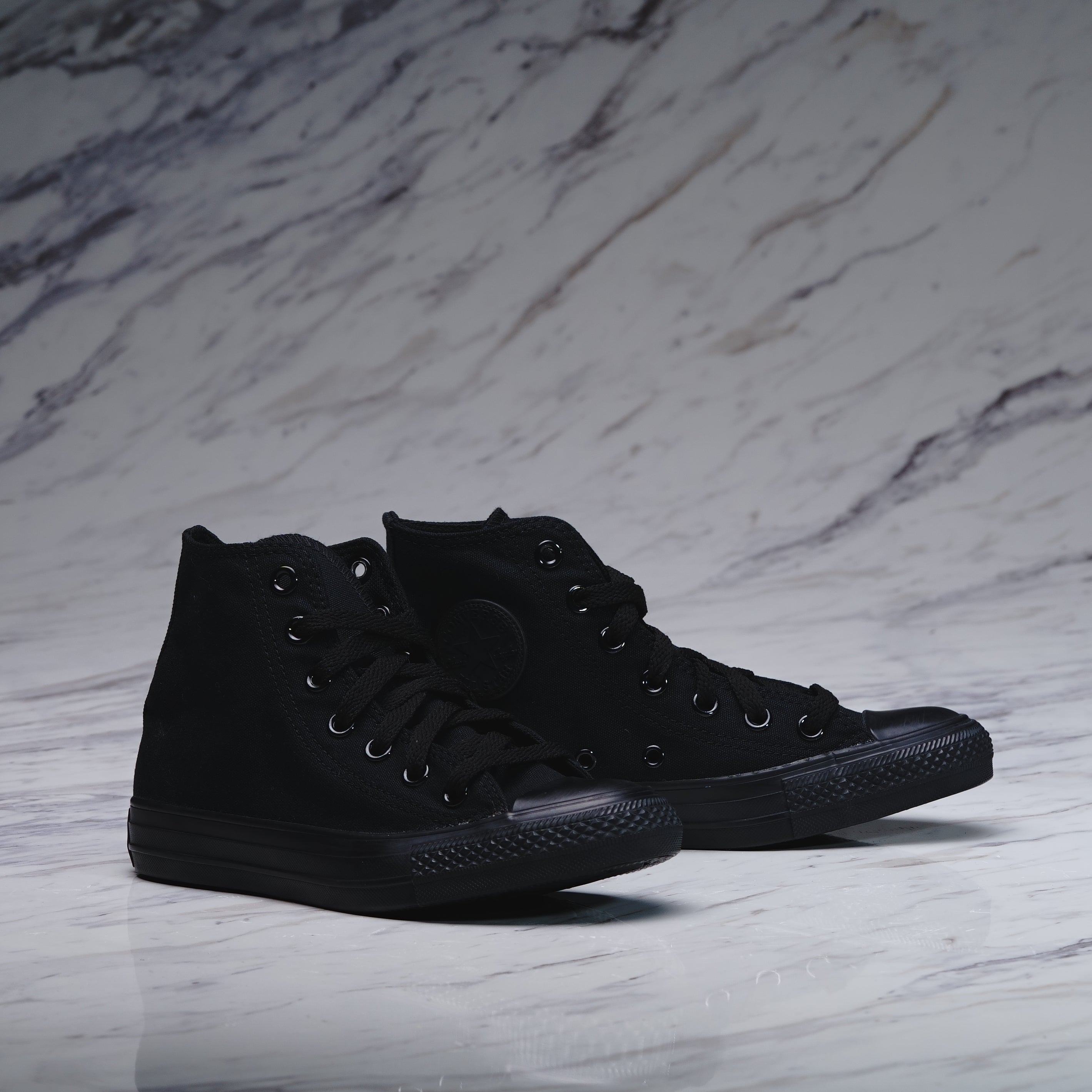 CHUCK TAYLOR ALL STAR NEGRO MONOCROMATICO