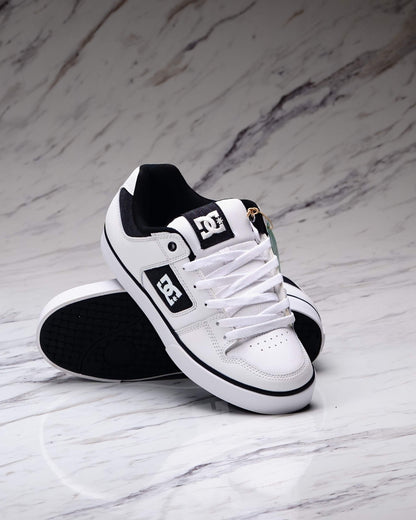 PURE WHT/BLCK