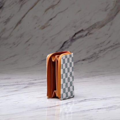 BILLETERA GRAFF EMBOSSED CREAM CHECK