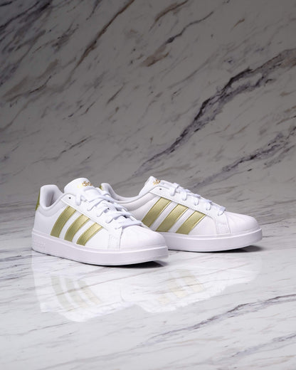 ADIDAS FTW STREETTALK FEMALE