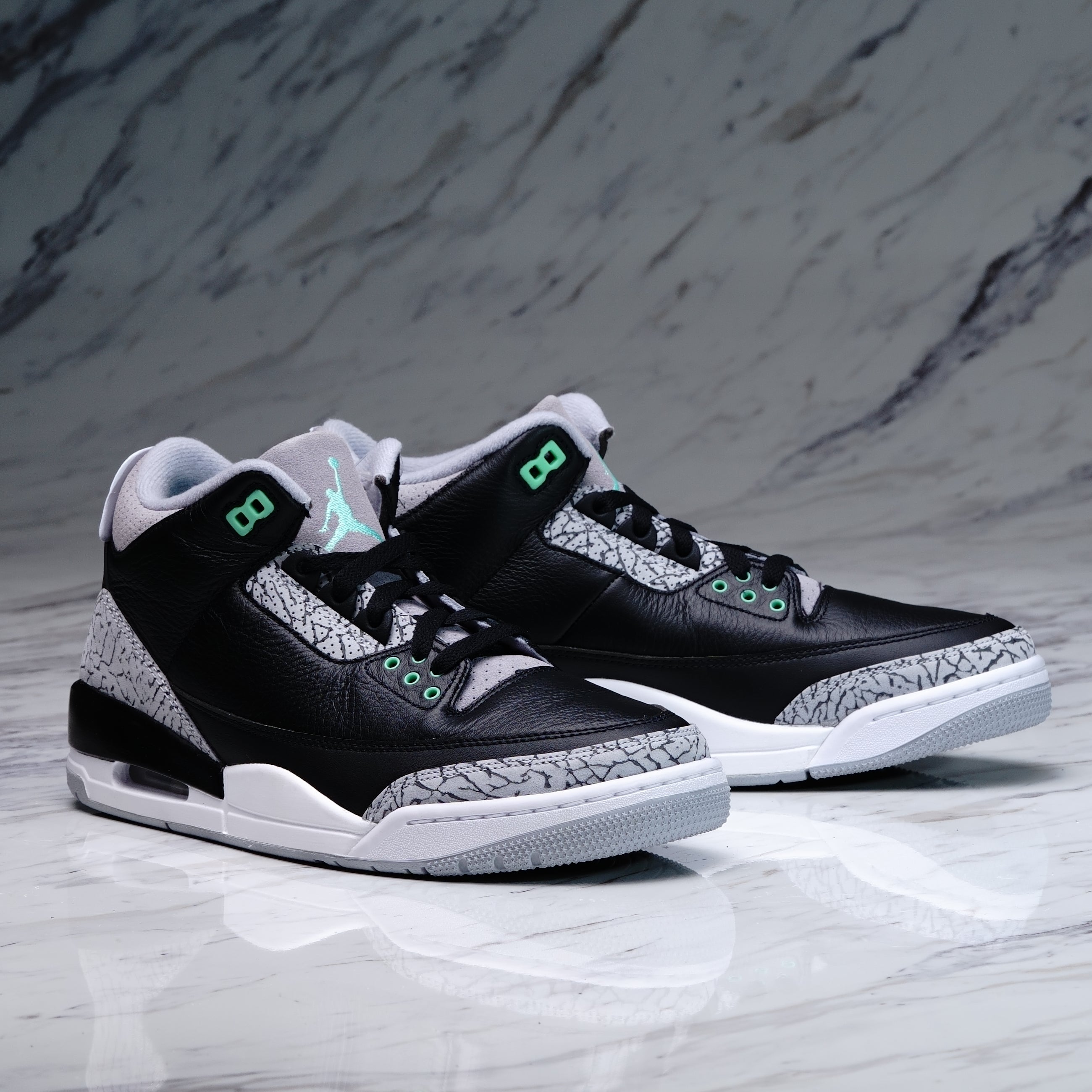 Precio de tenis jordan retro 3 hotsell