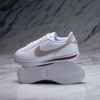 NIKE CORTEZ /WHITE/PLTNM VLT-SMKY MV-BLACK