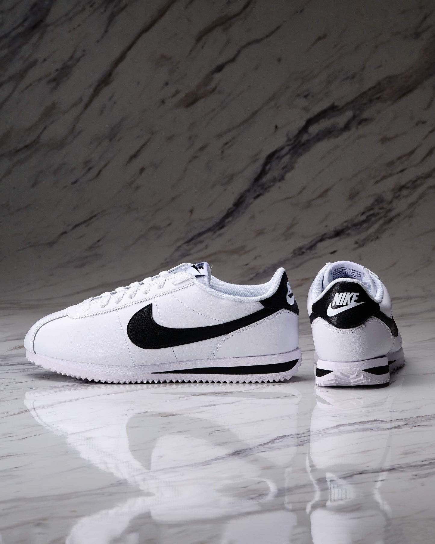 NIKE CORTEZ