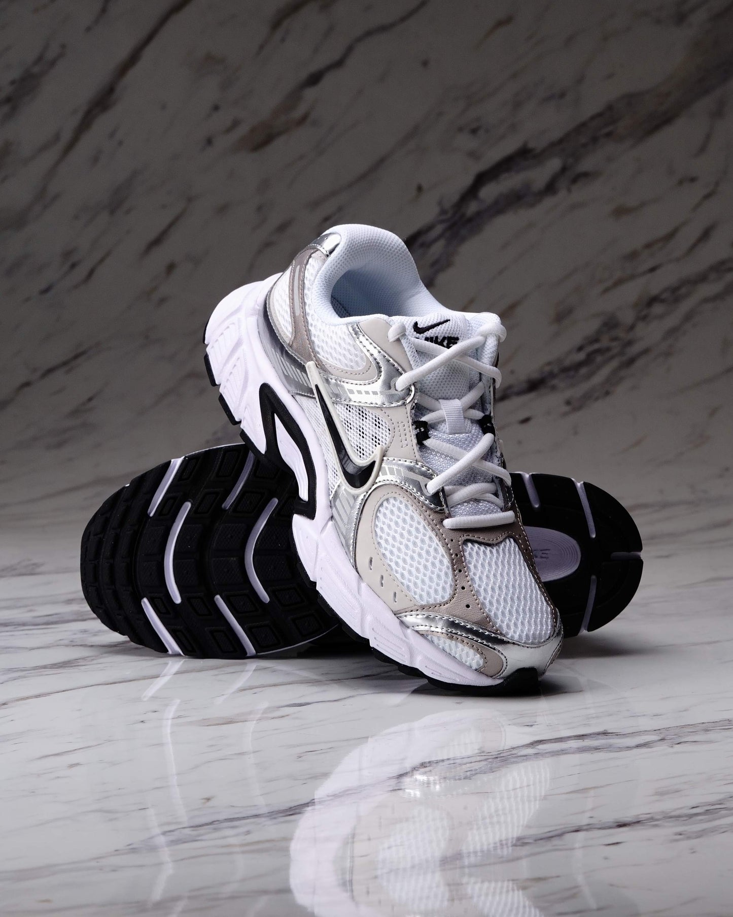 NIKE V5 RNR