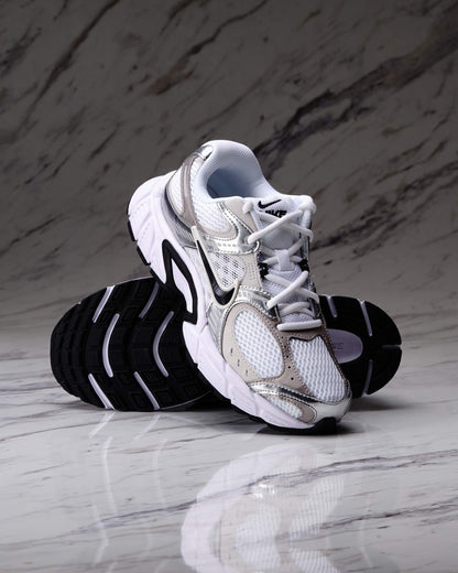 NIKE V5 RNR
