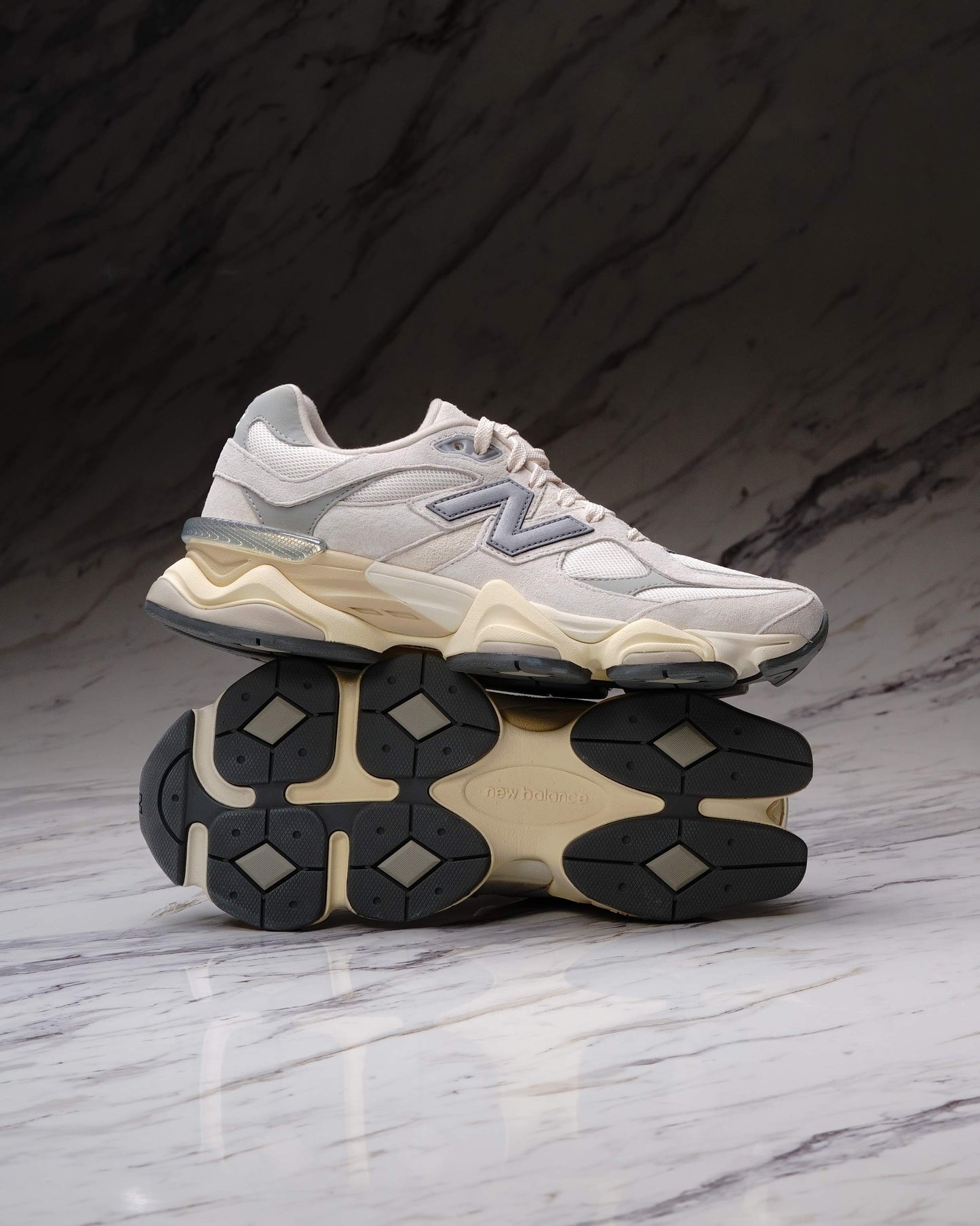 NEW BALANCE U9060ECA UNISEX