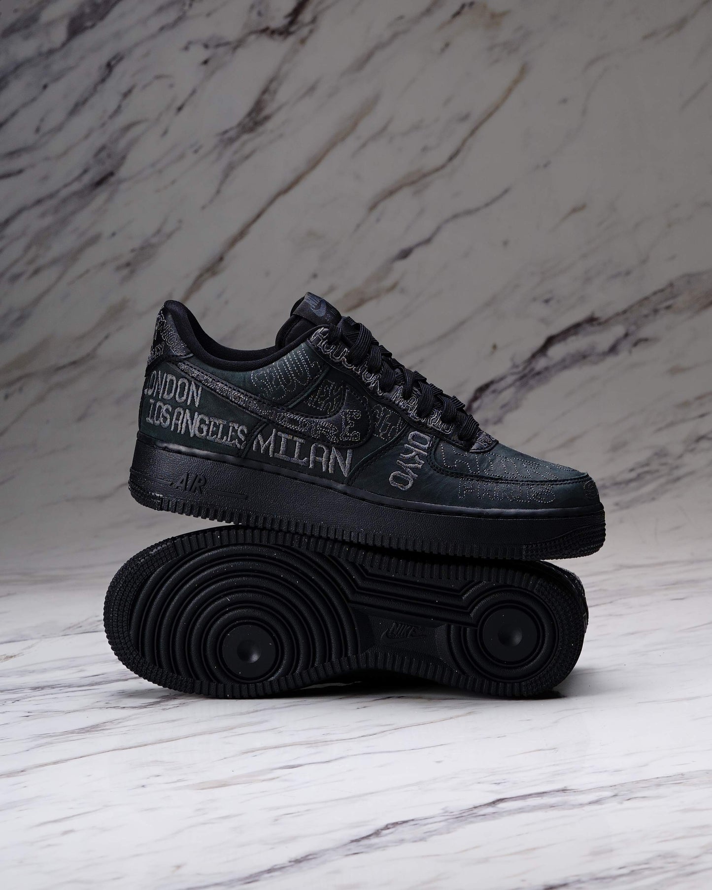 AIR FORCE 1 07 LOW LV8 STY BLACK