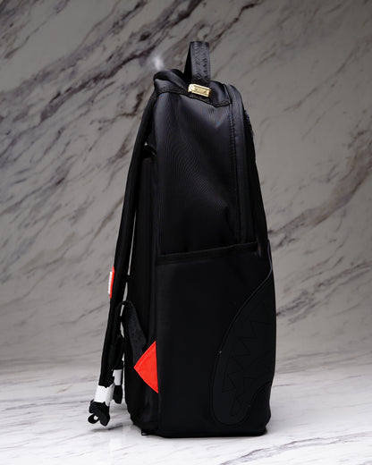 MOCHILA SHARK CENTRAL BLACKED OUT EMBOSSED NYLON