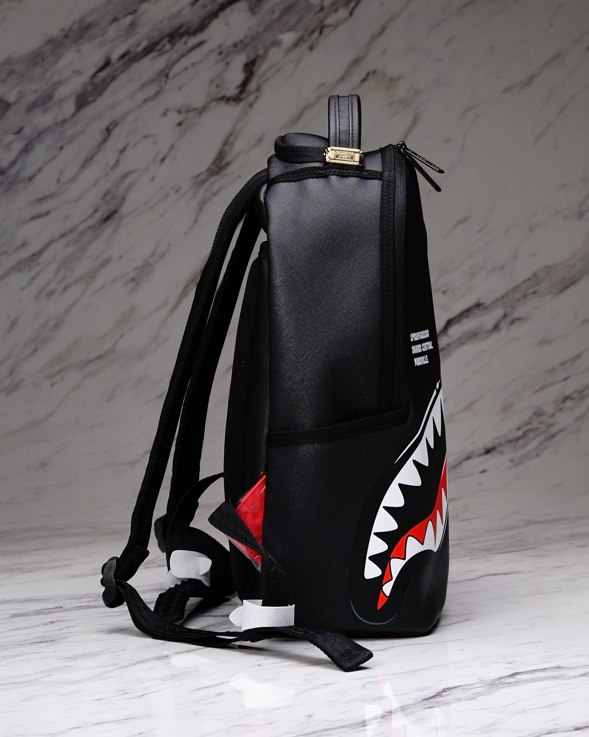MOCHILA MINI BLACK TOON SHARK