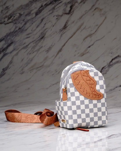 MOCHILA CRUZADA EMBOSSED CREAM CHECK
