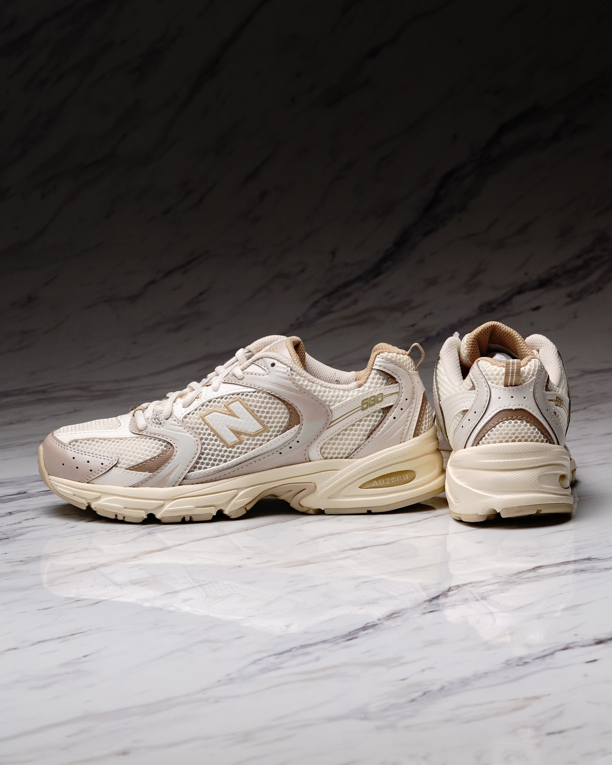 NEW BALANCE MR530AA
