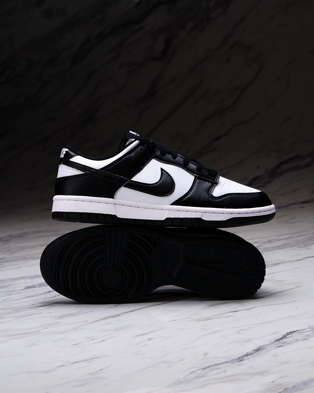 NIKE DUNK LOW RETRO