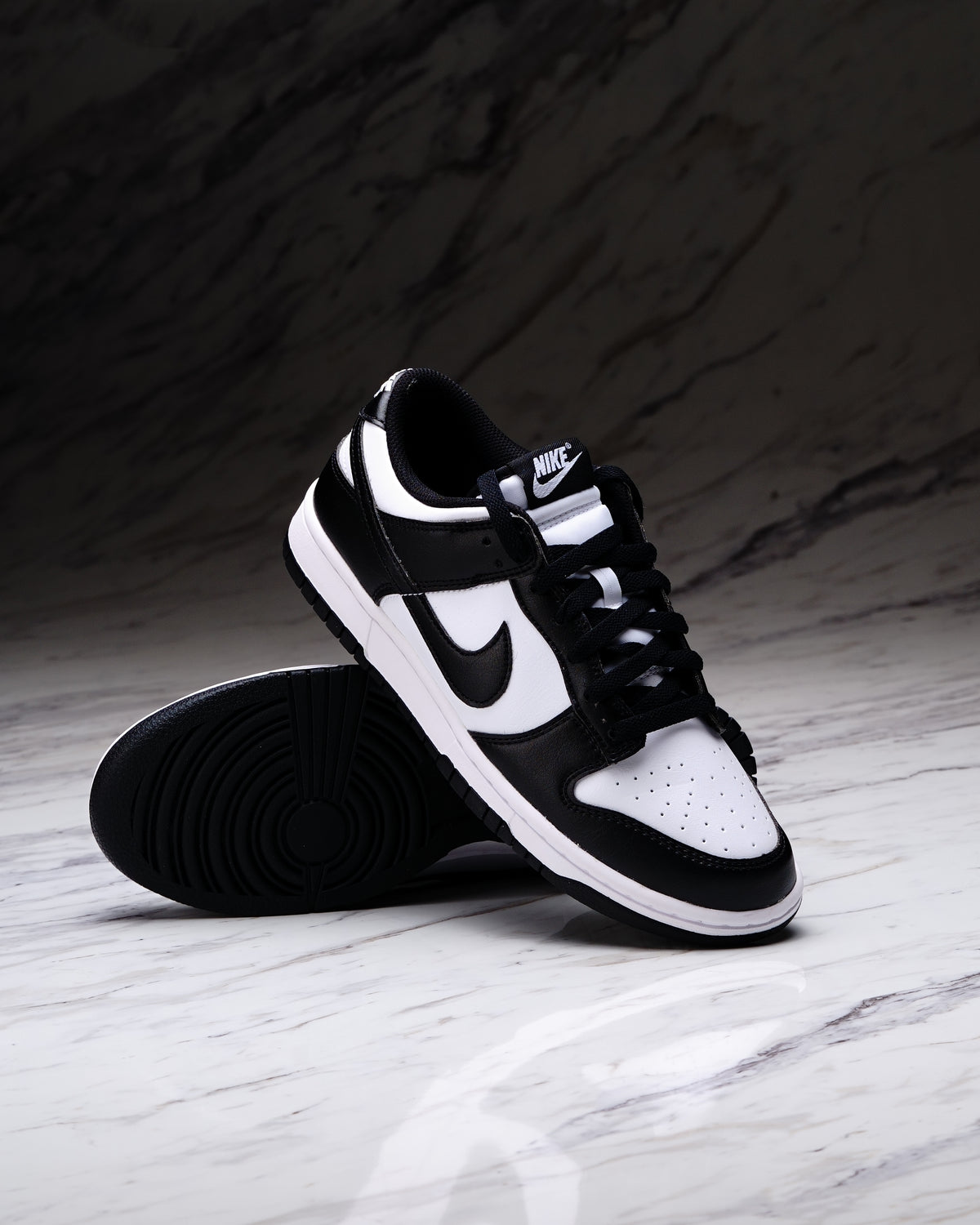 WMNS NIKE DUNK LOW