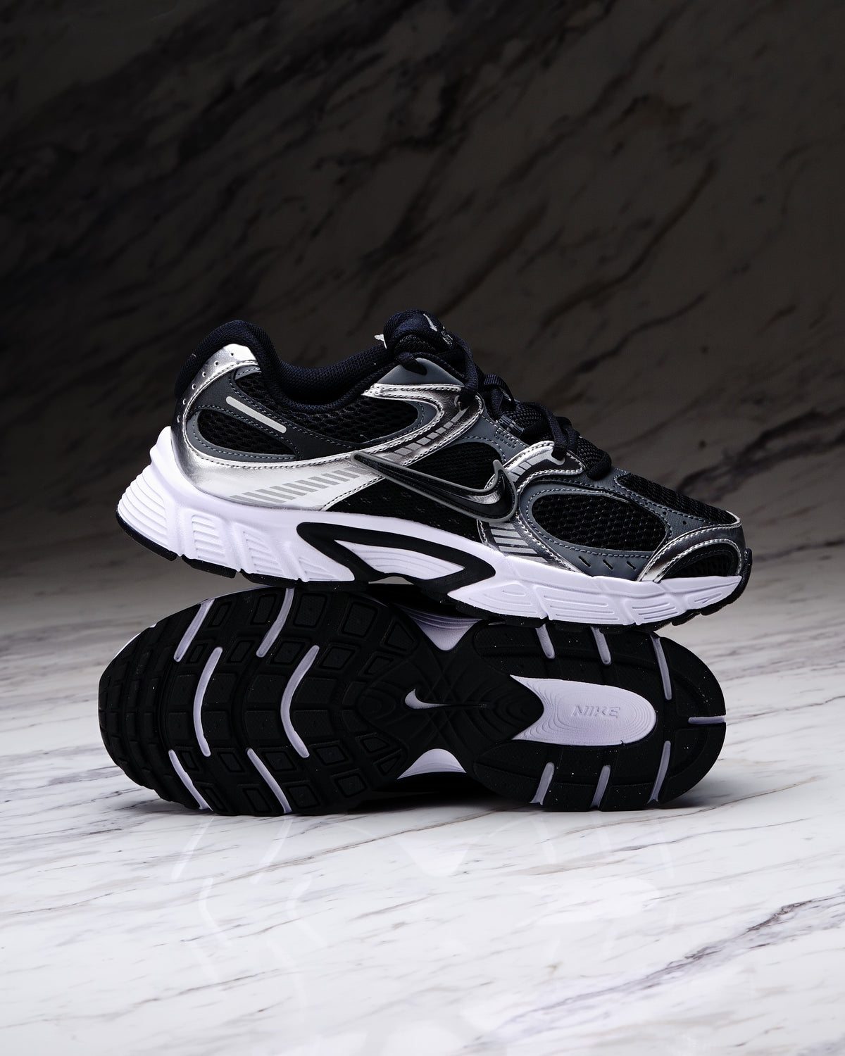NIKE V5 RNR