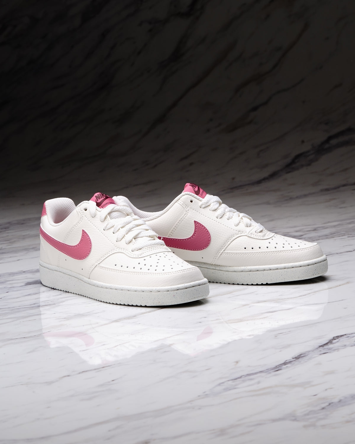 W NIKE COURT VISION LO