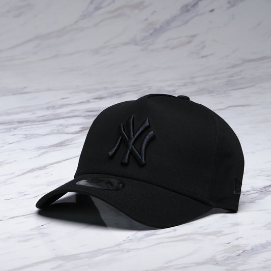 GORRA NEW ERA MONOCHROME EFRAME NEYYANBLKBLK