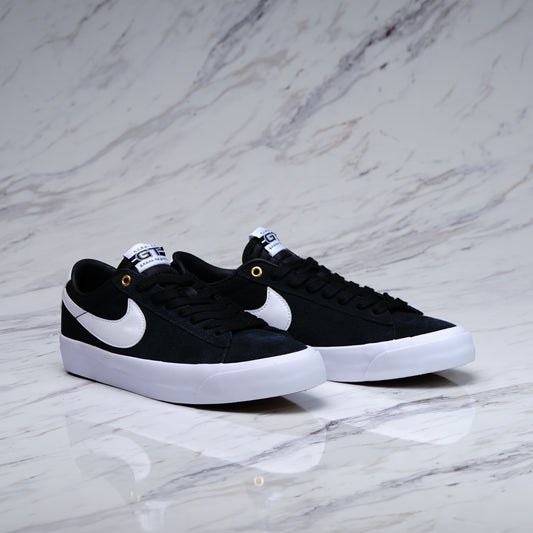 NIKE SB ZOOM BLAZER LOW PRO GT