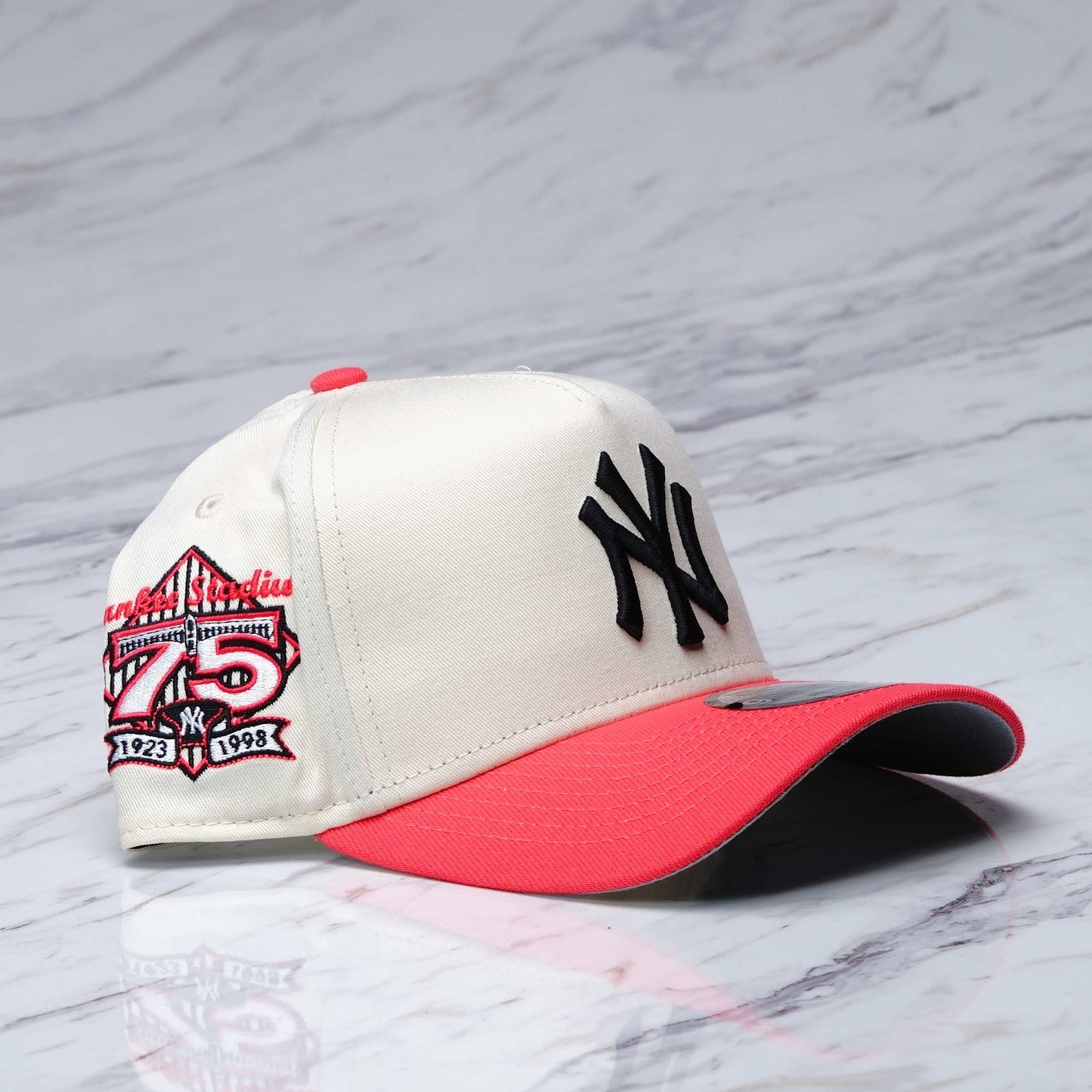 GORRA NEW ERA 940AF NEYYANCO CHROMECORAL