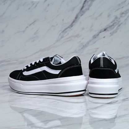 VANS UA Old Skool Overt CC