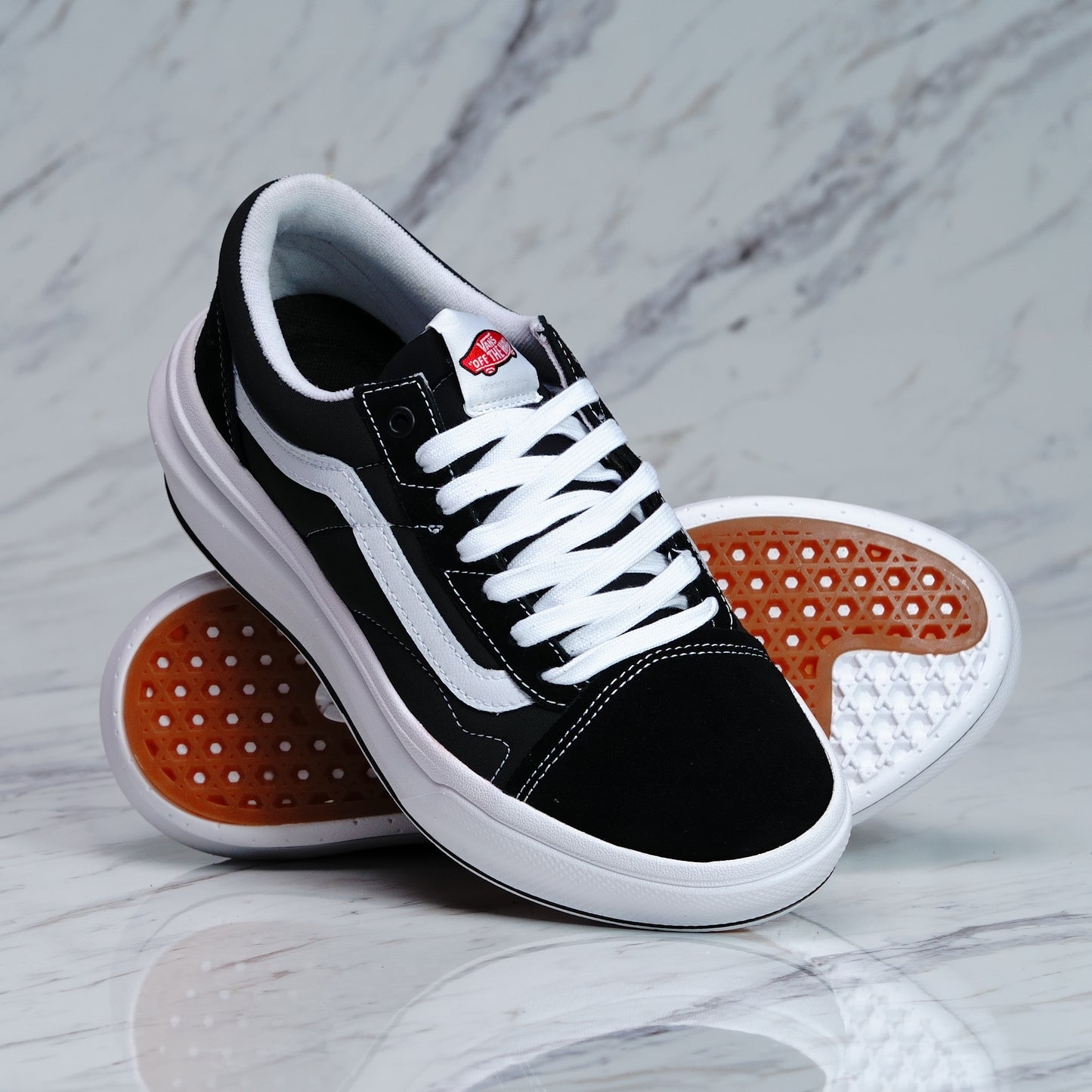 VANS UA Old Skool Overt CC